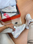 New Balance 550