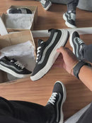 Vans VR3