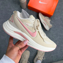 Nike Running EST 1972