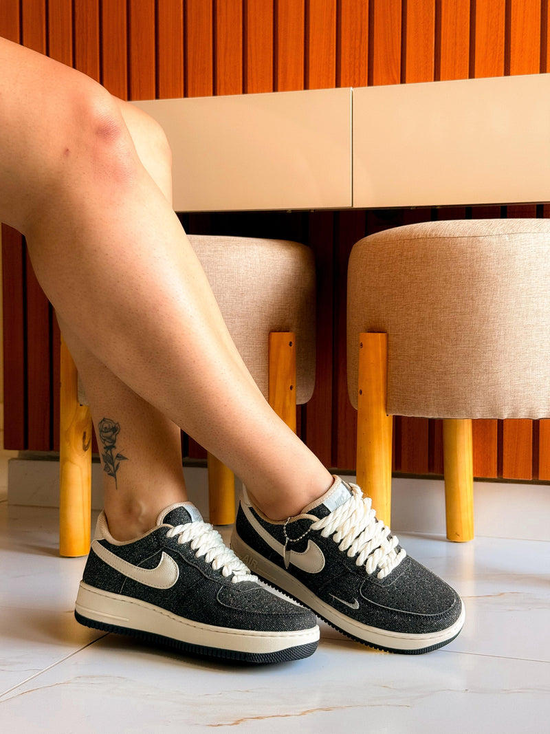Nike Air Force Luxo