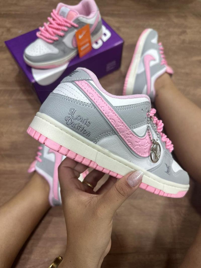Nike Dunk x Louis Vuitton