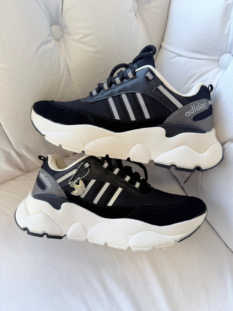 Adidas Dymond