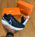 Nike Vomero 17