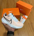 Nike Vomero 17
