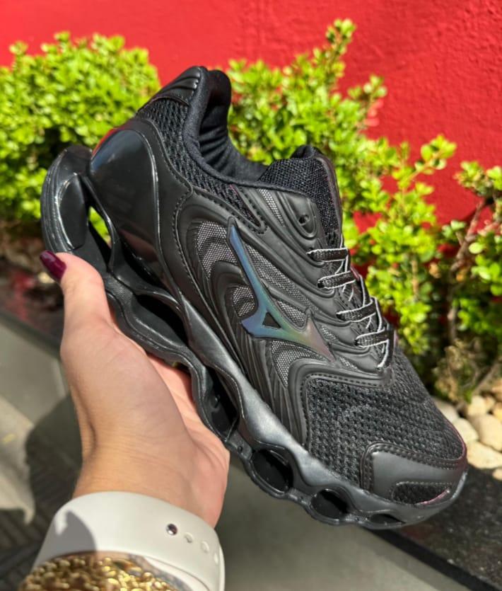 Mizuno Wave Prophecy 12S