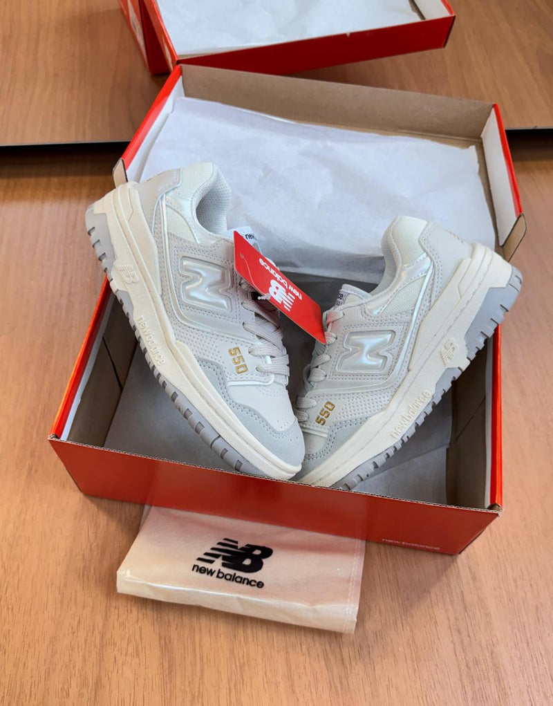 New Balance 550