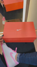 Nike Air Force Branco e Rosa