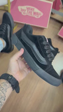 Vans KNU