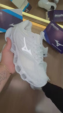 Mizuno Wave Prophecy 13S